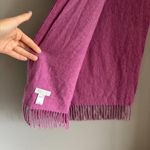 Lilac Cashmere Blanket Scarf - Picture 7 of 8